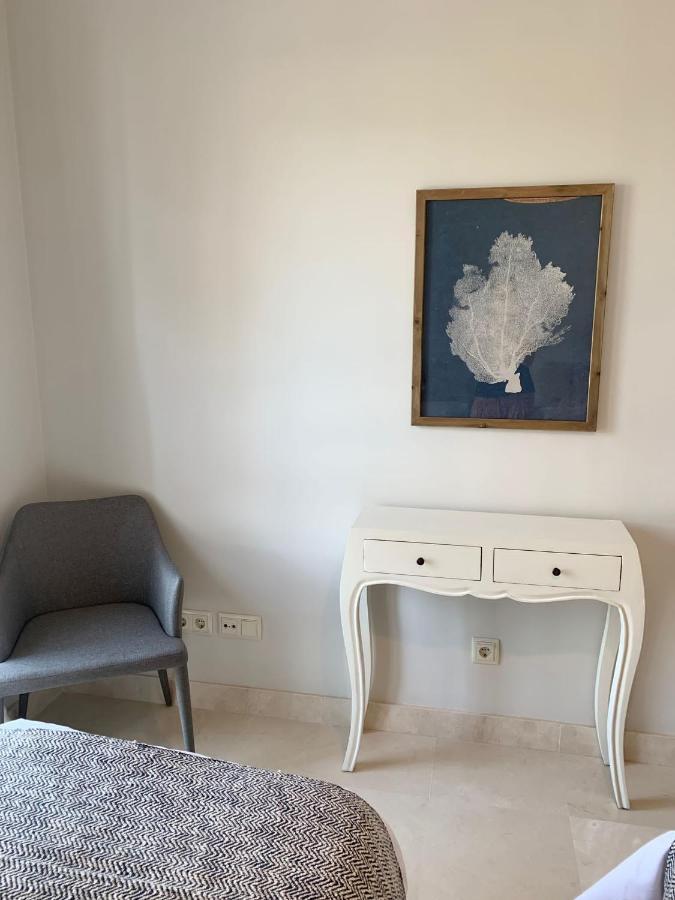 Sotogrande Alboaire- Waterfront Luxury 4 Bedroom Apt In The Marina Of Sotogrande Kültér fotó