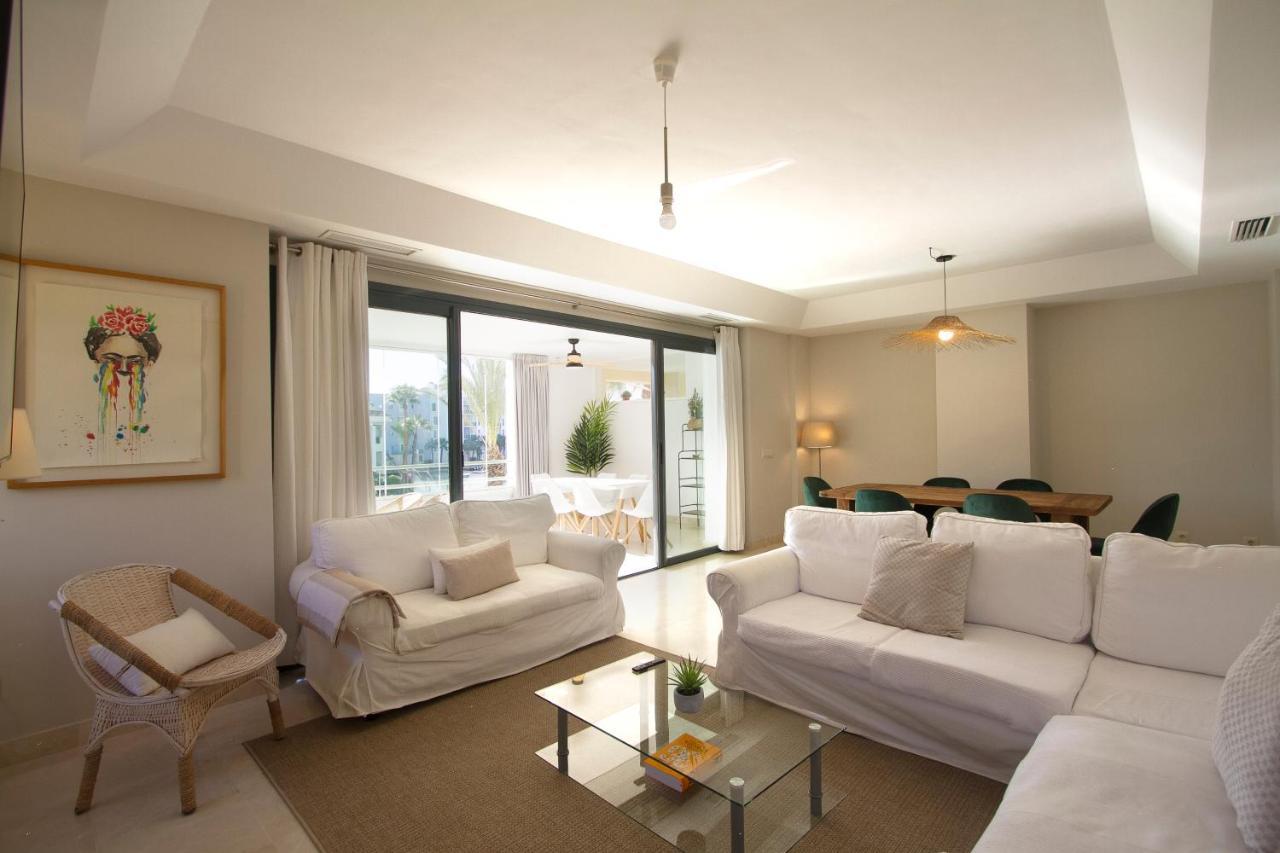 Sotogrande Alboaire- Waterfront Luxury 4 Bedroom Apt In The Marina Of Sotogrande Kültér fotó
