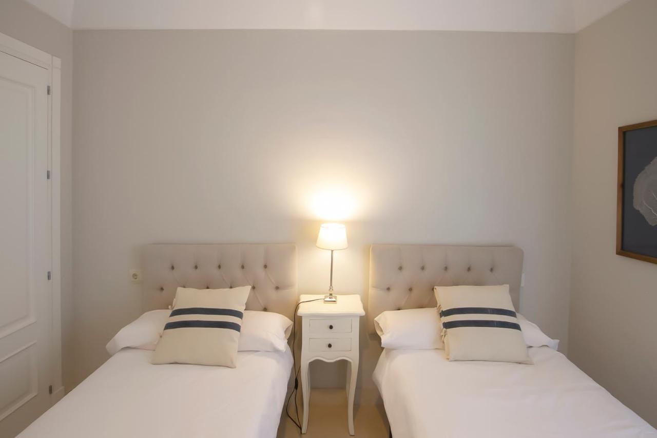 Sotogrande Alboaire- Waterfront Luxury 4 Bedroom Apt In The Marina Of Sotogrande Kültér fotó