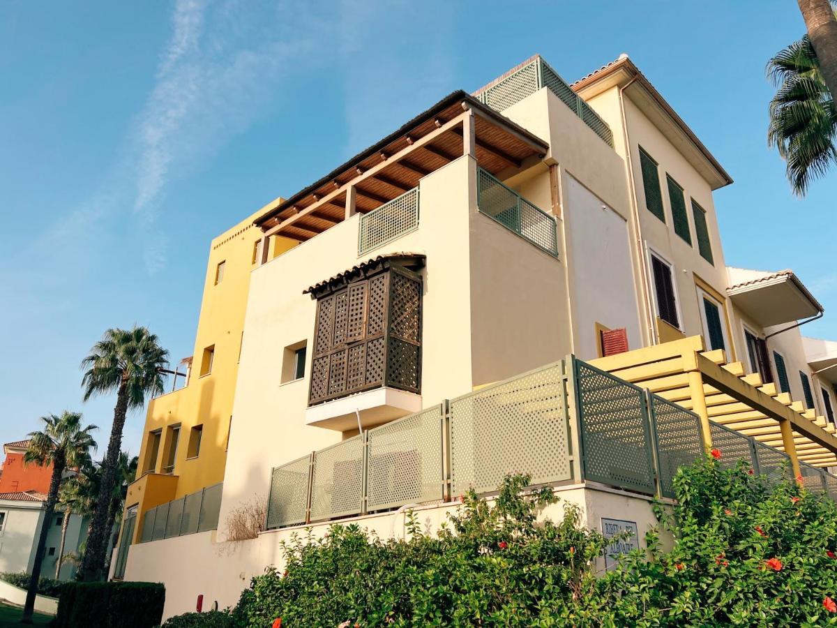 Sotogrande Alboaire- Waterfront Luxury 4 Bedroom Apt In The Marina Of Sotogrande Kültér fotó