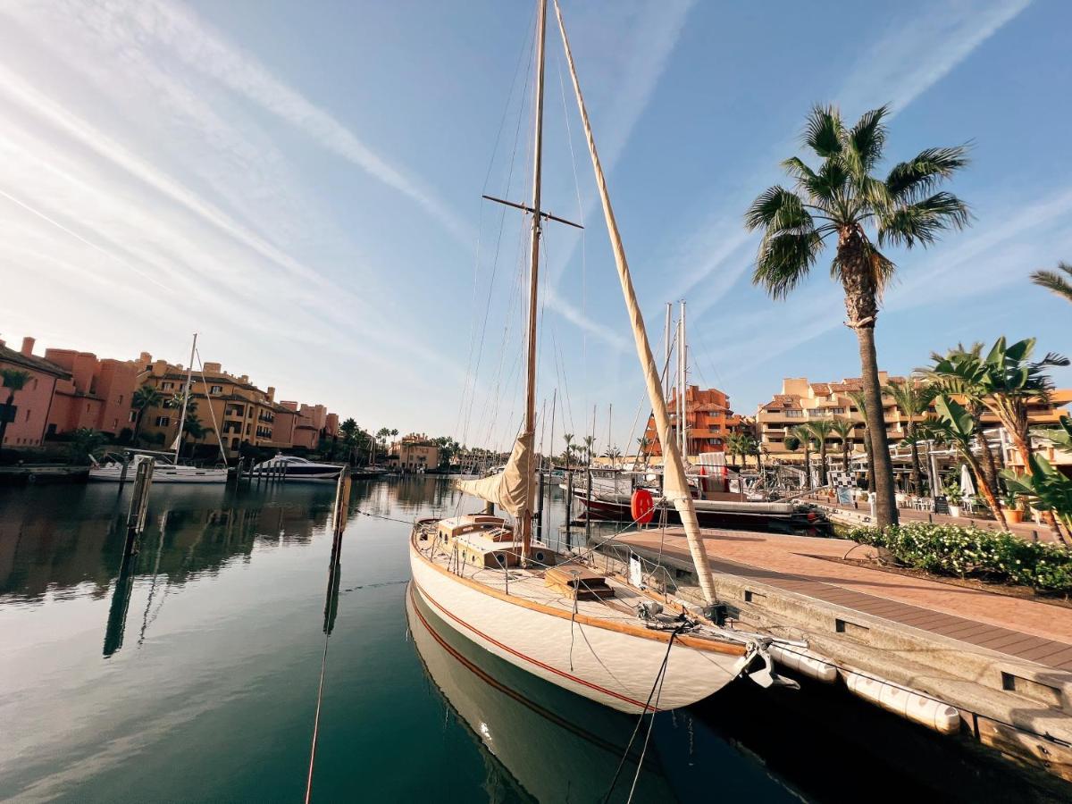 Sotogrande Alboaire- Waterfront Luxury 4 Bedroom Apt In The Marina Of Sotogrande Kültér fotó